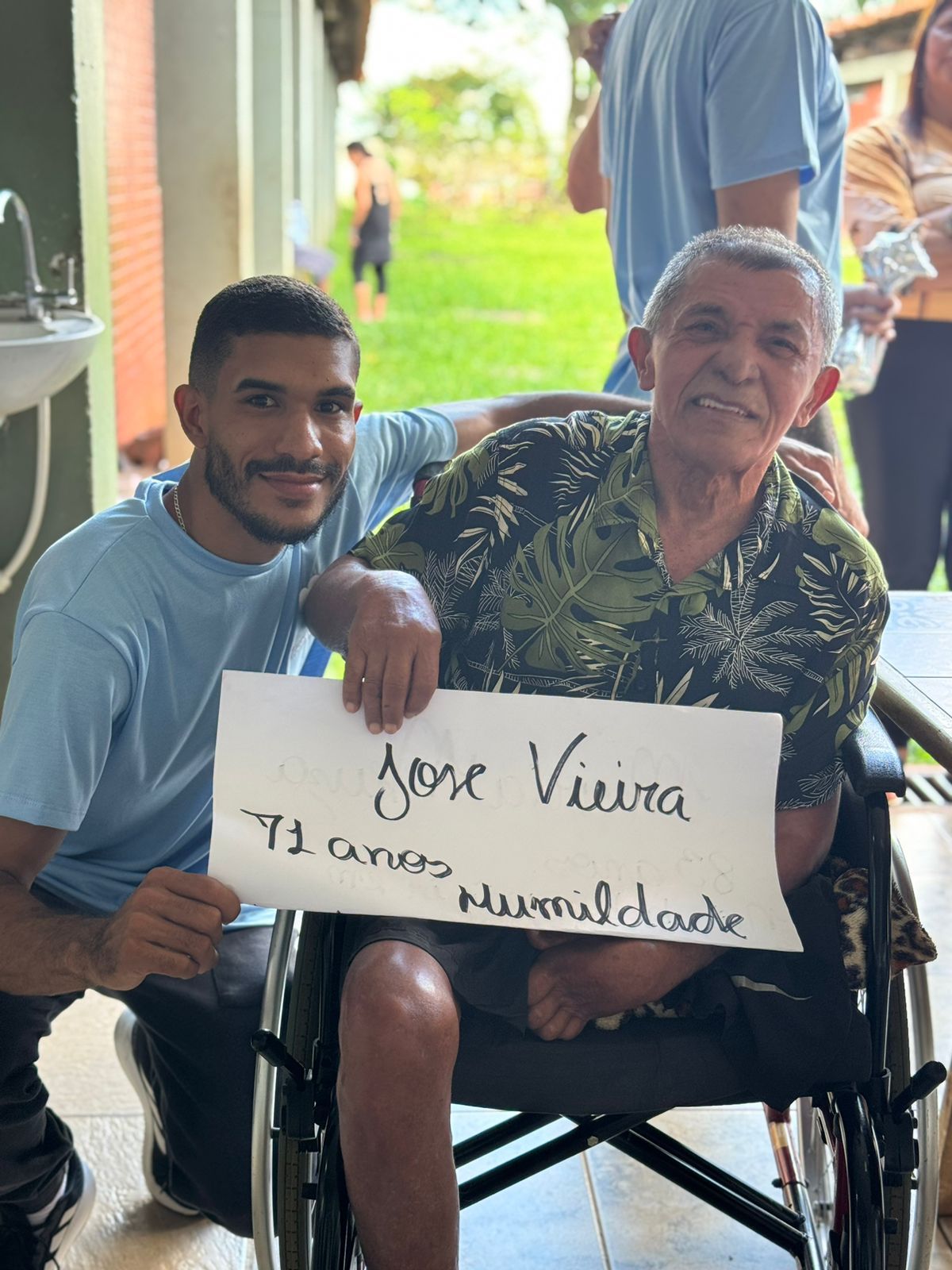 Visita ao Lar dos Velhinhos Maria Madalena